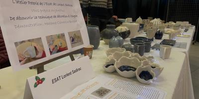 Exposition de poteries de l'ESAT de Lorient Sadirac